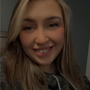 Meet your Posher, Kay